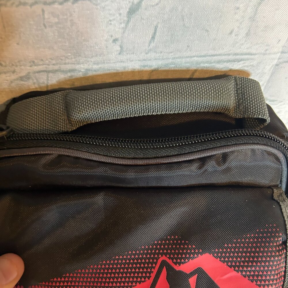ARTIC ZONE INSULATED LUNCH BOX - Picture 5 of 5